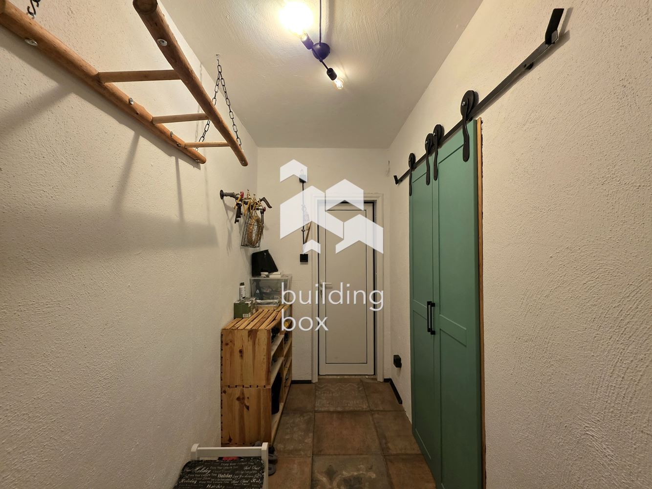 Къща - София, област, с.Искрец - 0