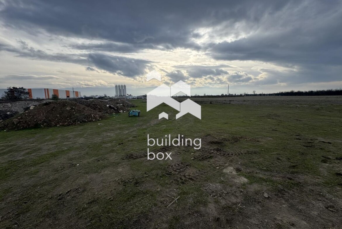 Парцел за промишлено строителство - район "Западен" - 0