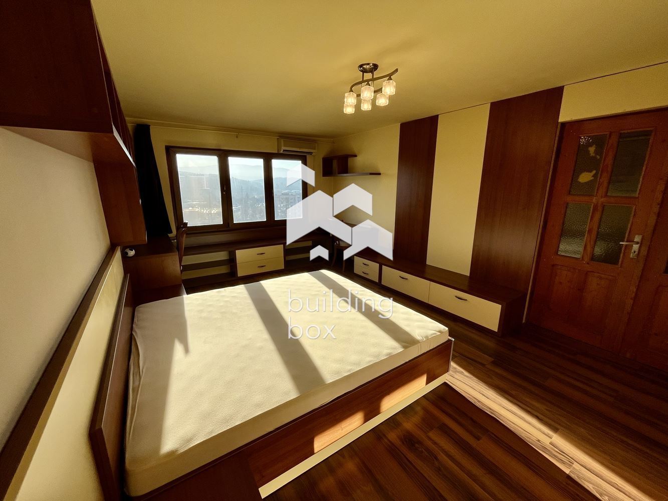 Уютен двустаен апартамент с гледка към Витоша - 0