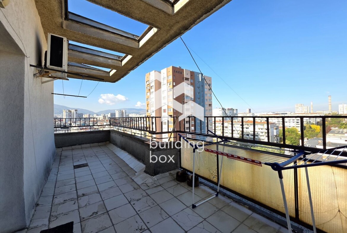 Апартамент с 2 спални и уникална тераса - 0