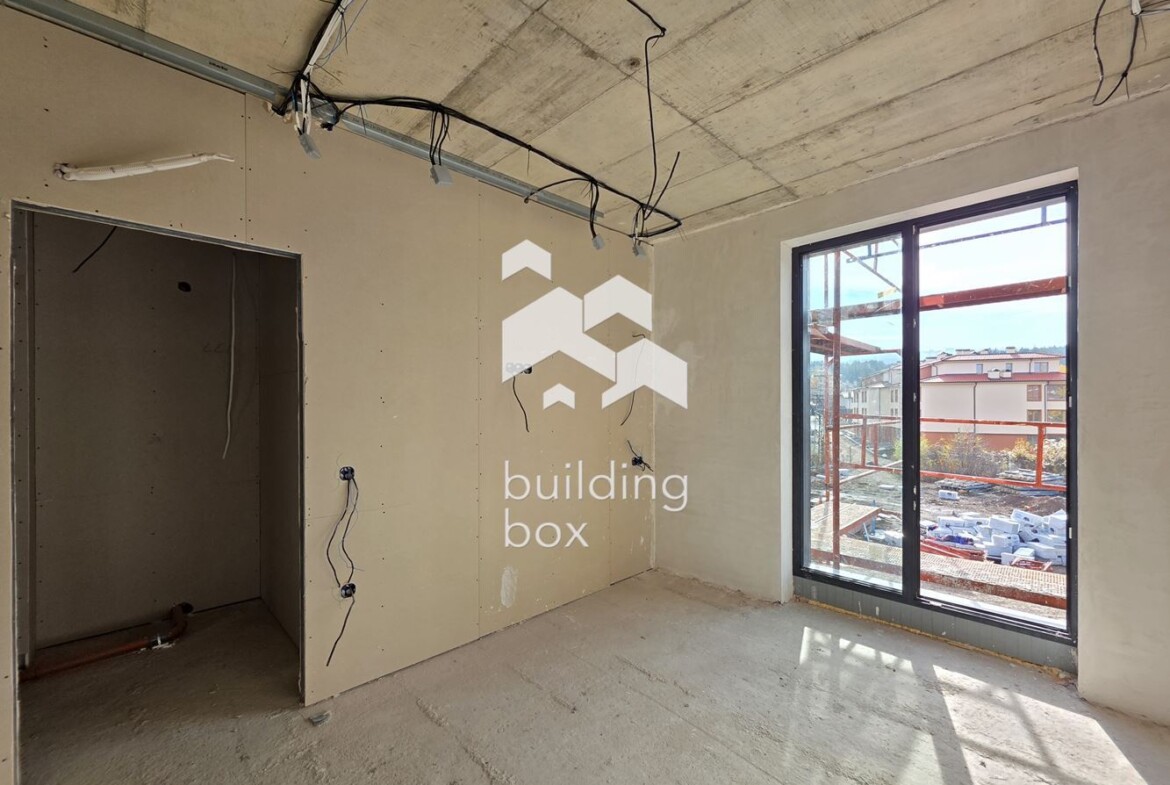 Тристаен апартамент - район "Панчарево" - 0