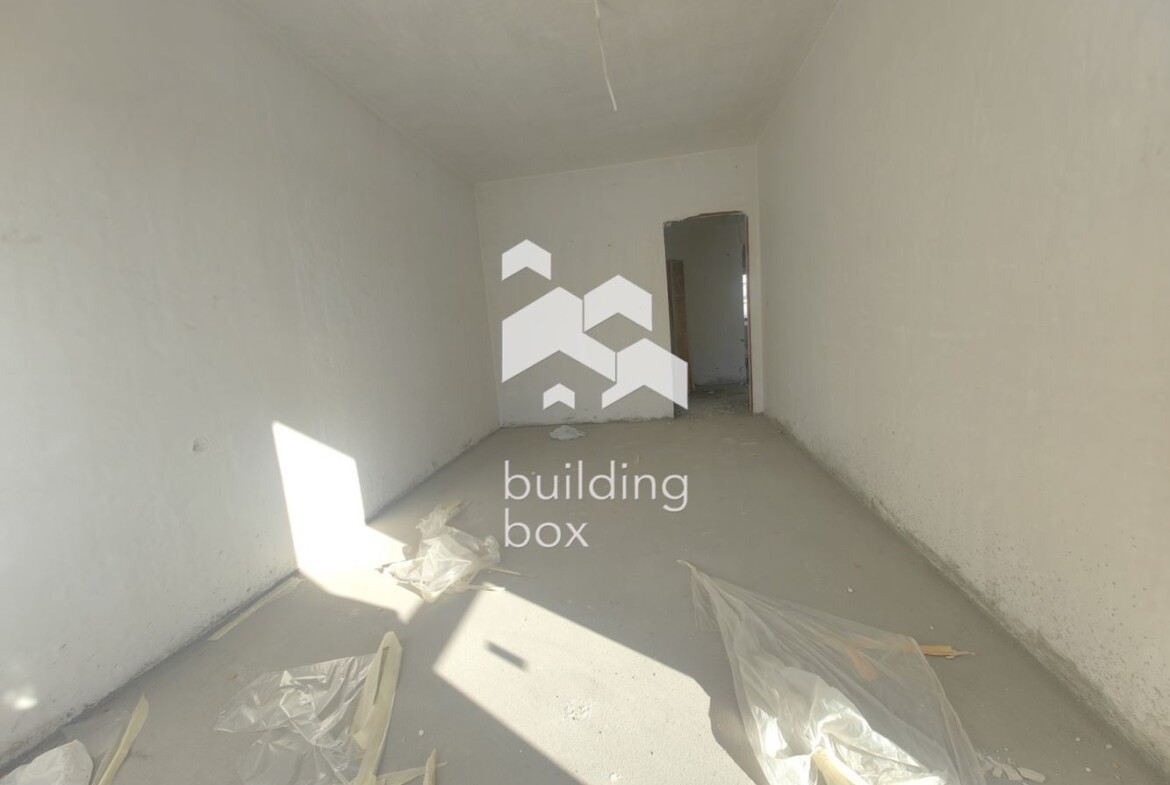 Двустаен апартамент кв. Южен - 0