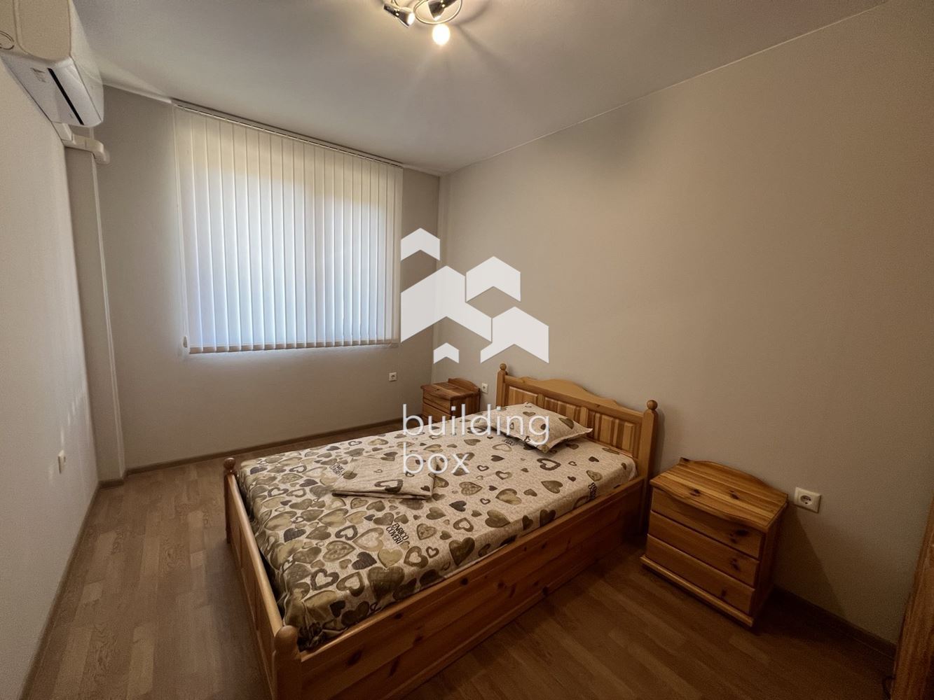 Тристаен апартамент под наем с паркомясто - кв. Христо Смирненски - 0