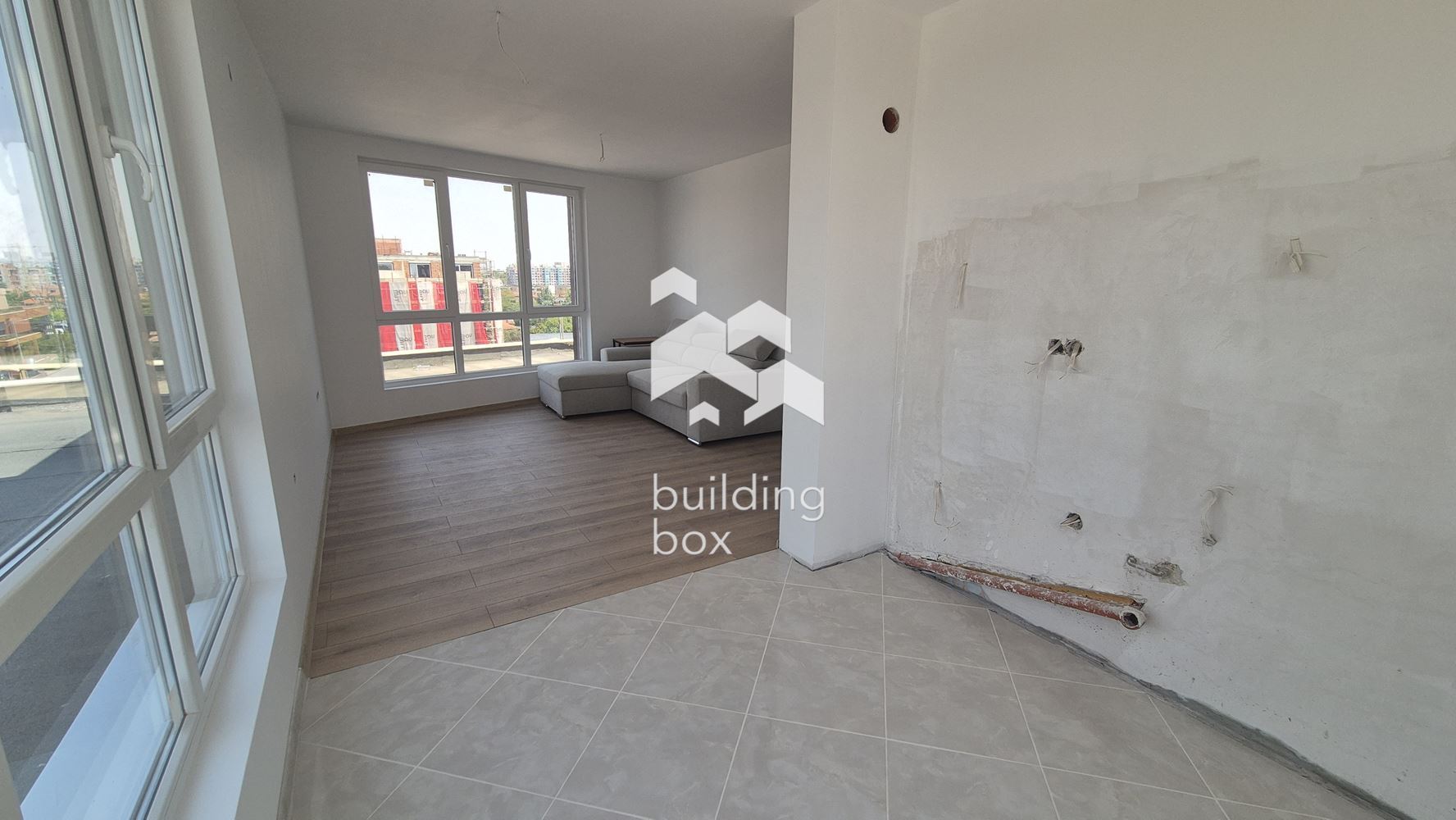 Тристаен апартамент в нова сграда - бул. "Коматевско шосе" - 0