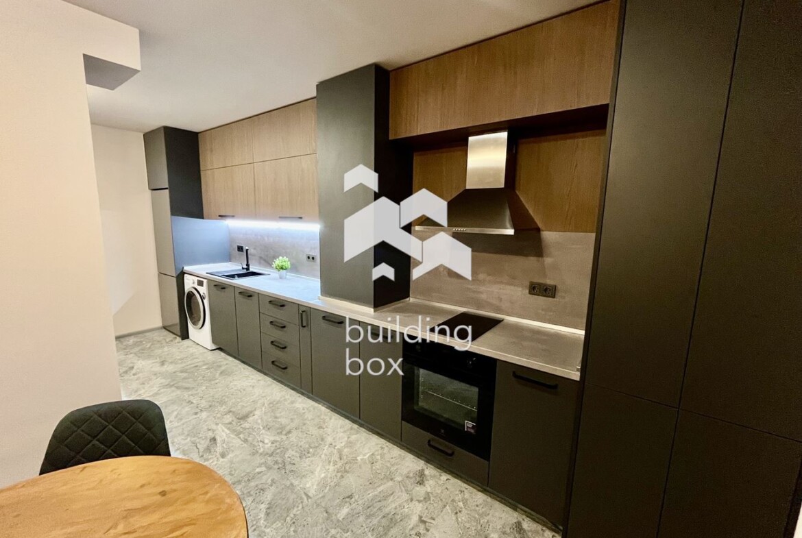 Чисто нов, отлично завършен имот в Манастирски ливади - изток - 0