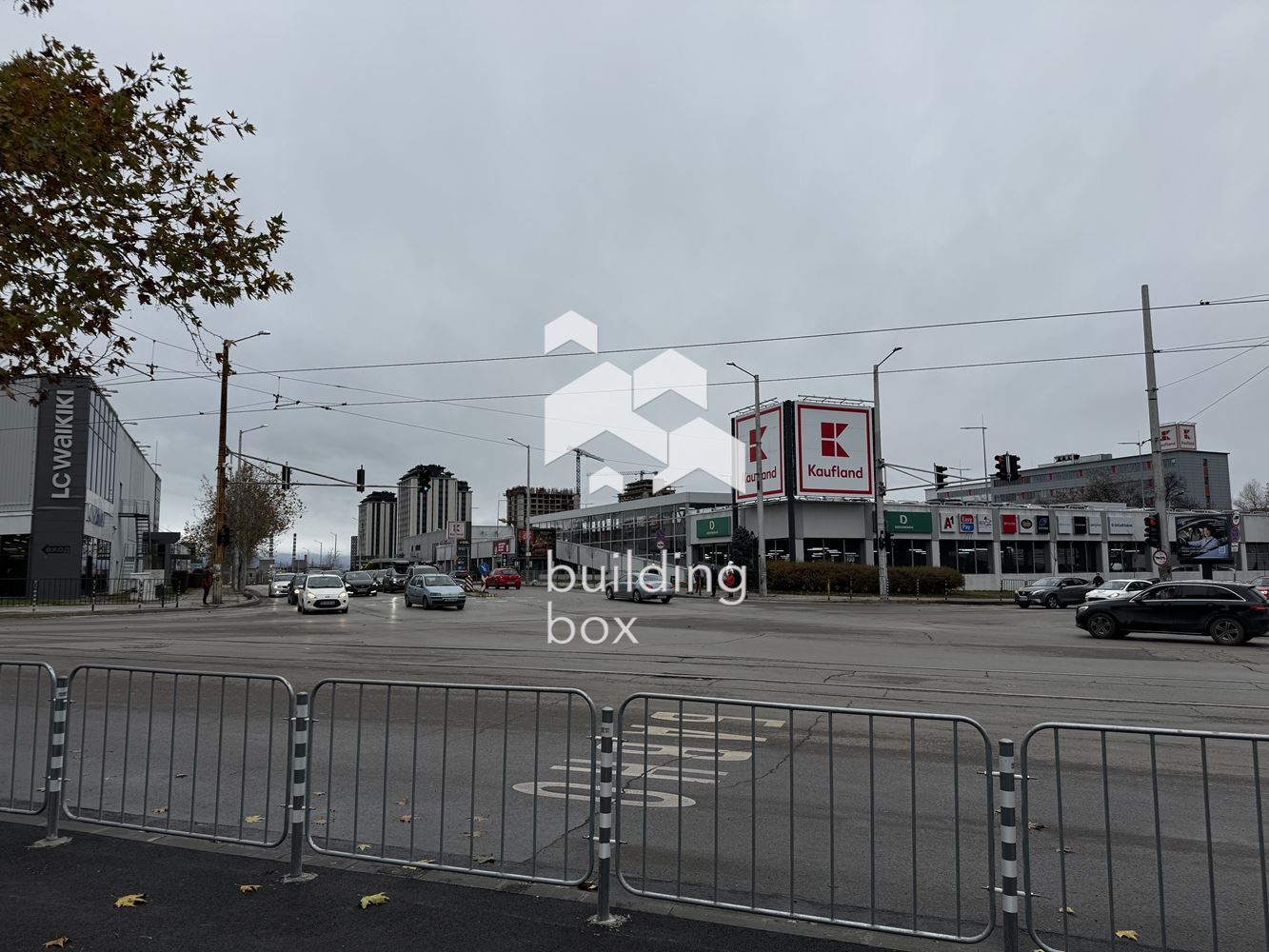 Тристаен апартамент - ж.к. Света Троица - 0