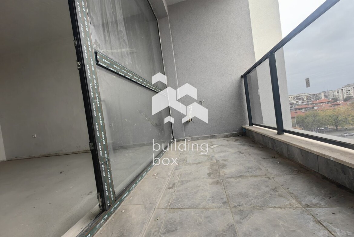 Голям просторен двустаен апартамент до Кауфланд - 0