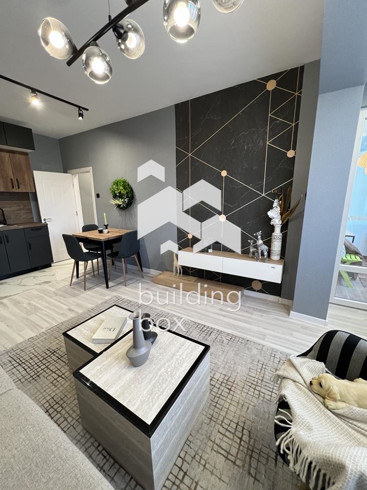 Тристаен апартамент в Кършияка - 0