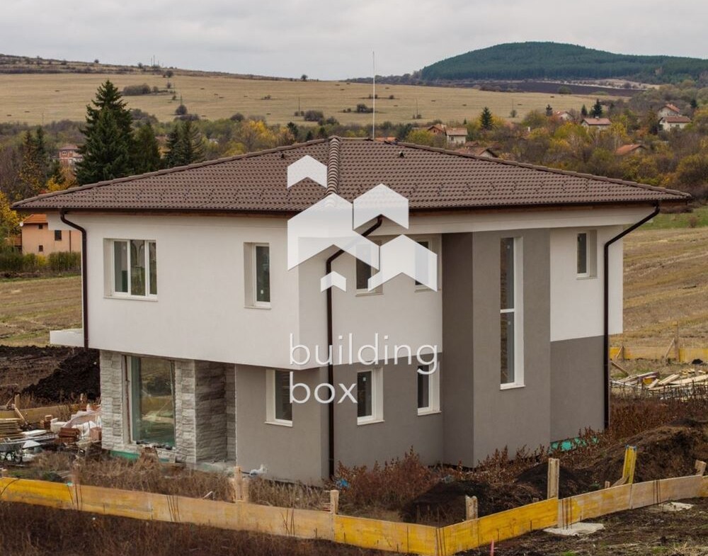 Пред АКТ 16! Схема на плащане 10 на 90! Подово отопление в цената! Паркоместа в цената! - 0