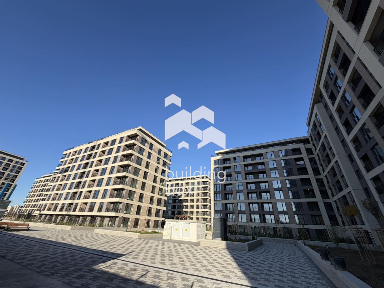 Тристаен апартамент в Residential Park Пловдив Акт 16 - 0