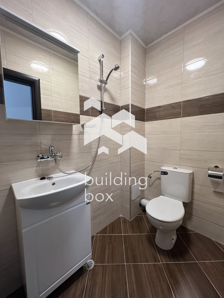 Тристаен апартамент под наем с паркомясто - кв. Христо Смирненски - 0