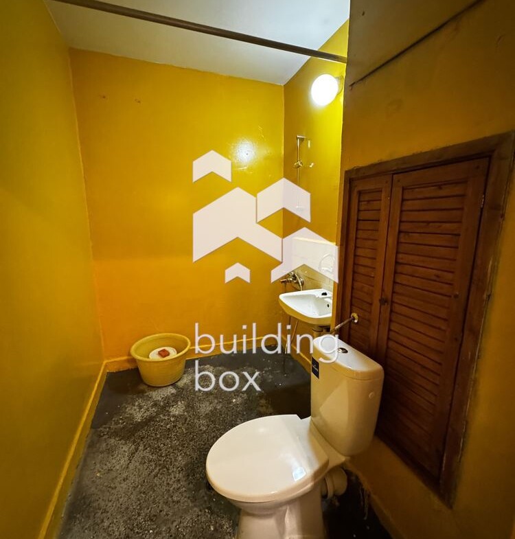 Тристаен апартамент - ж.к. Света Троица - 0