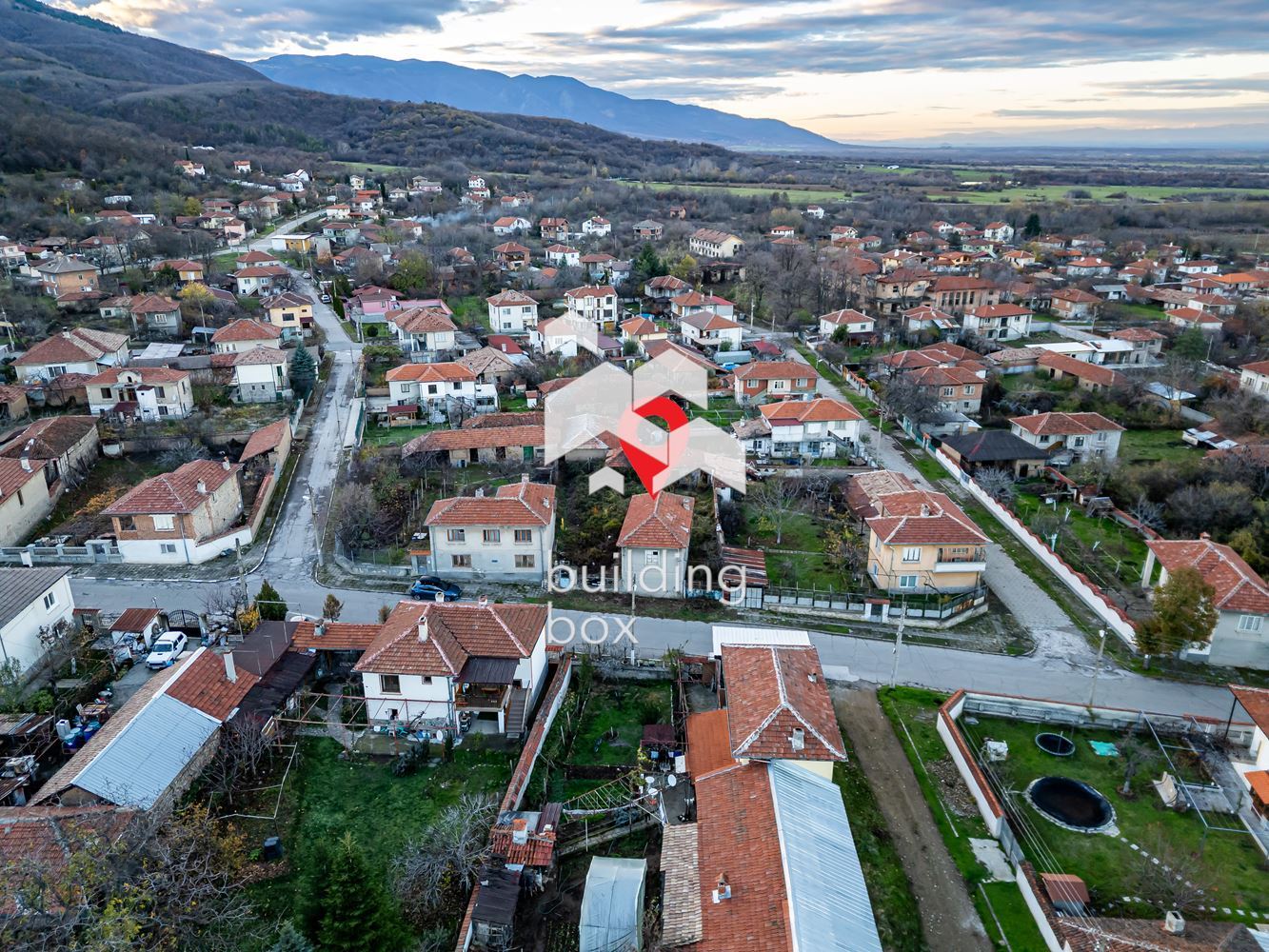 Двуетажна къща - село Новаково - 0