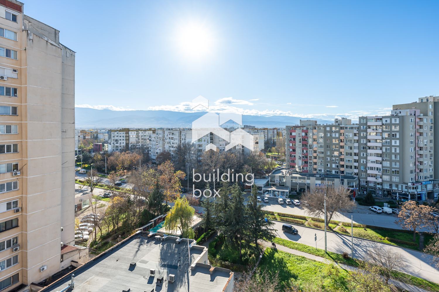 Обзаведен тристаен апартамент - кв. "Тракия" - 0