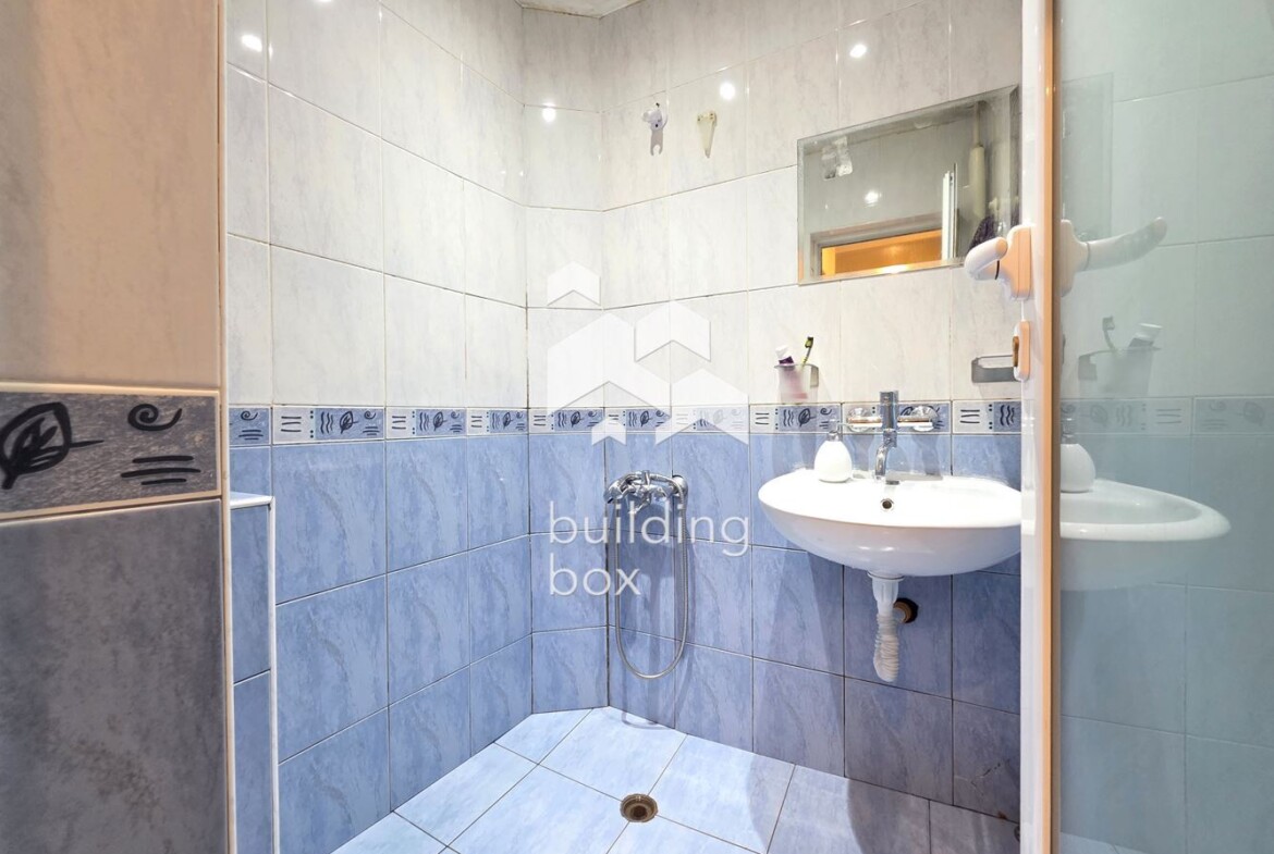 Апартамент с 2 спални и уникална тераса - 0