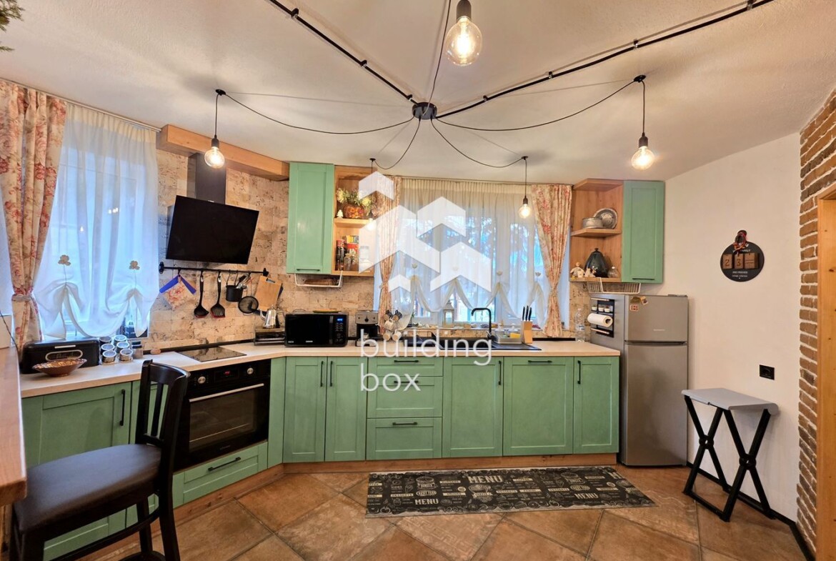 Къща - София, област, с.Искрец - 0