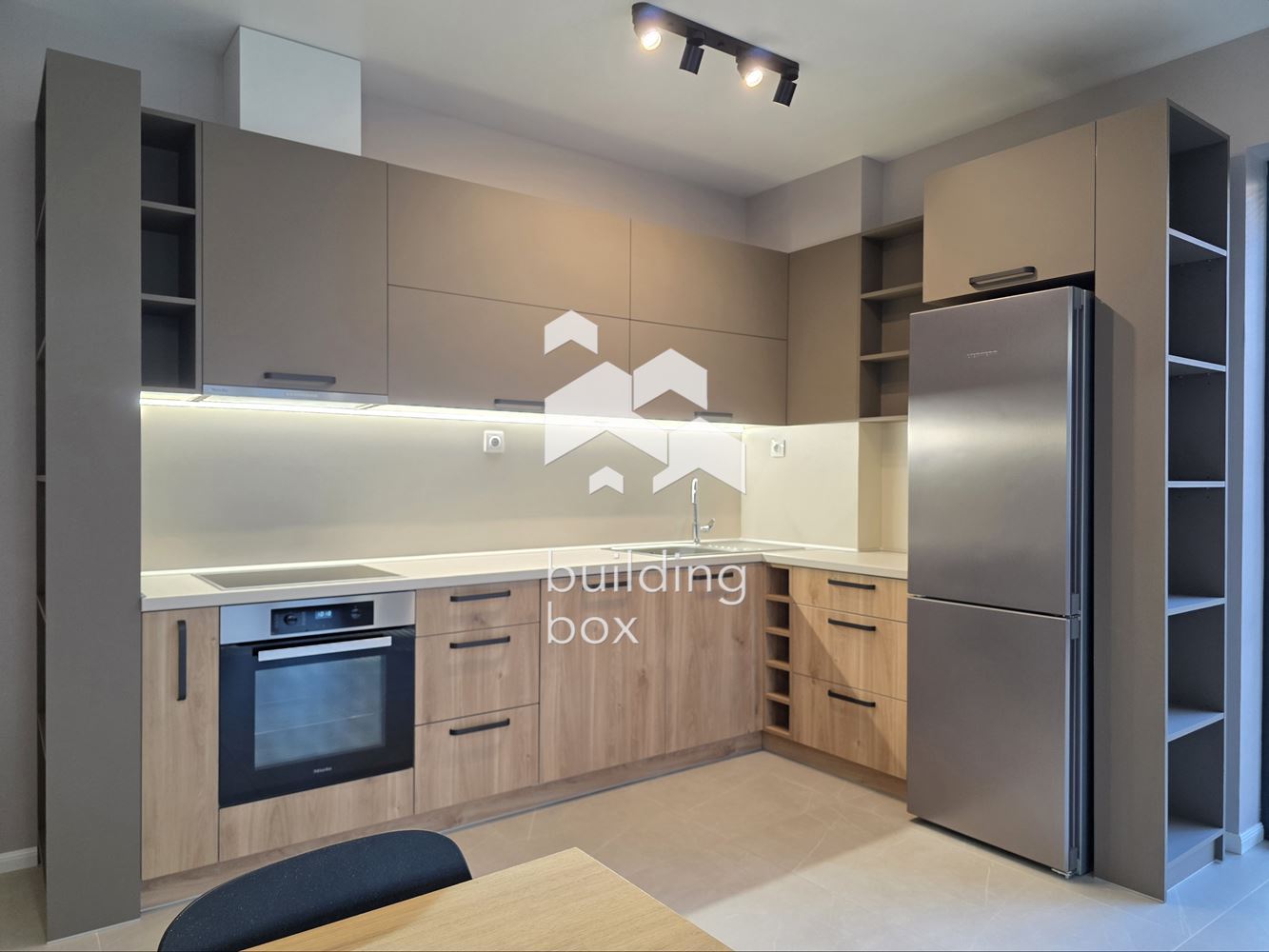 Елегантен апартамент с усещане за къща в SoHome