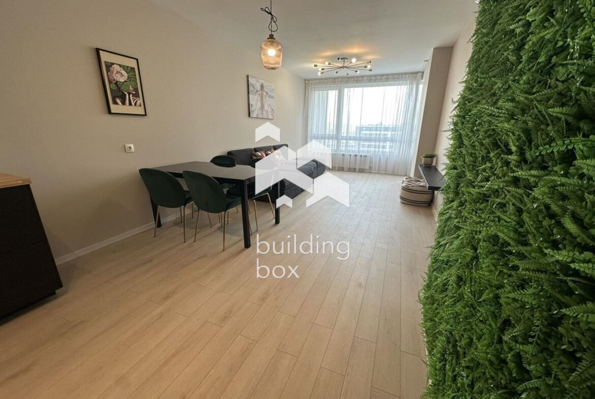 Двустаен апартамент в сграда Авигея, Дружба - 0