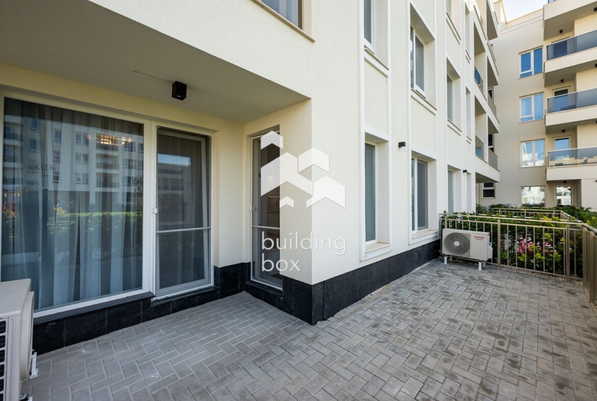 Двустаен обзаведен апартамент с паркомясто - кв. "Остромила" - 0