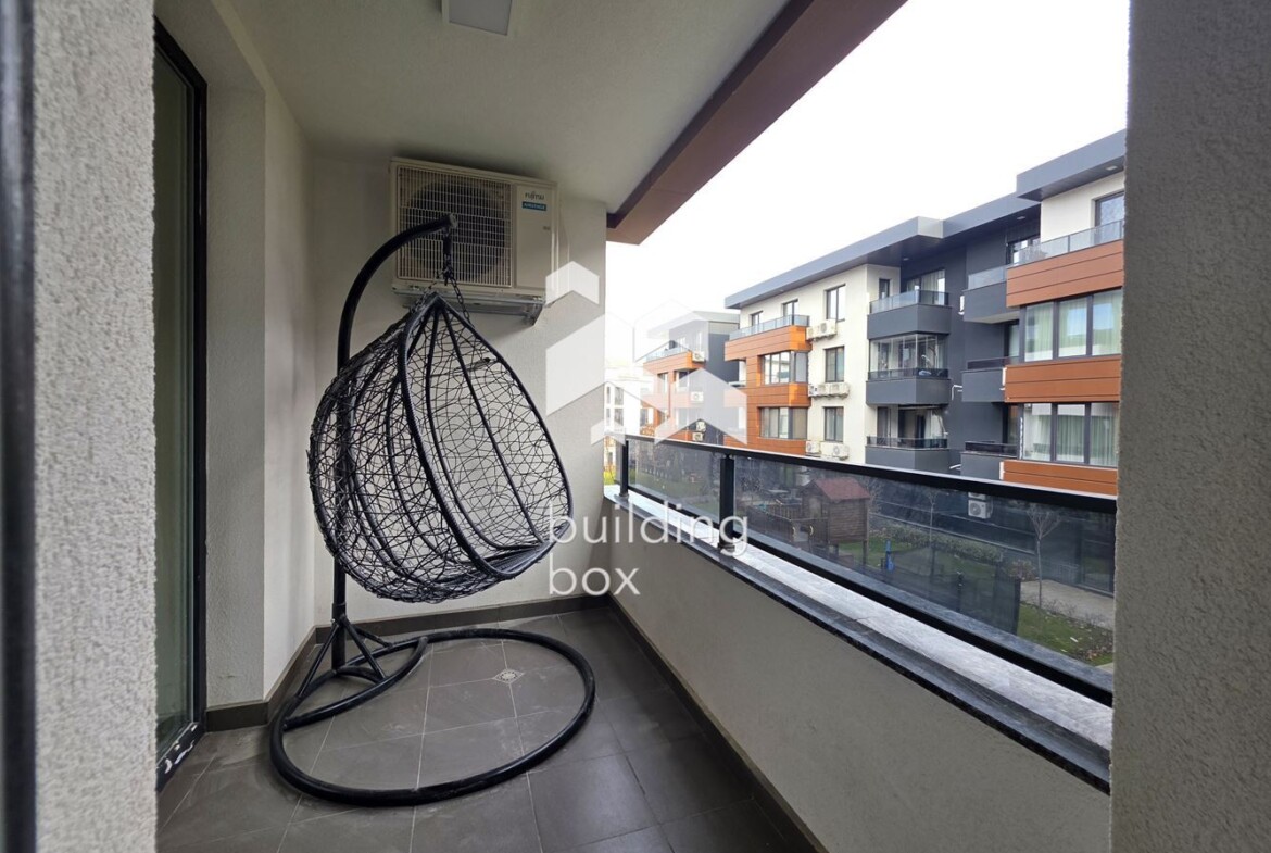 Двустаен в малинова долина - 0