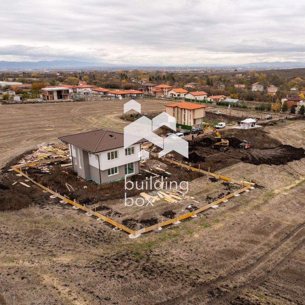 Пред АКТ 16! Схема на плащане 10 на 90! Подово отопление в цената! Паркоместа в цената! - 0