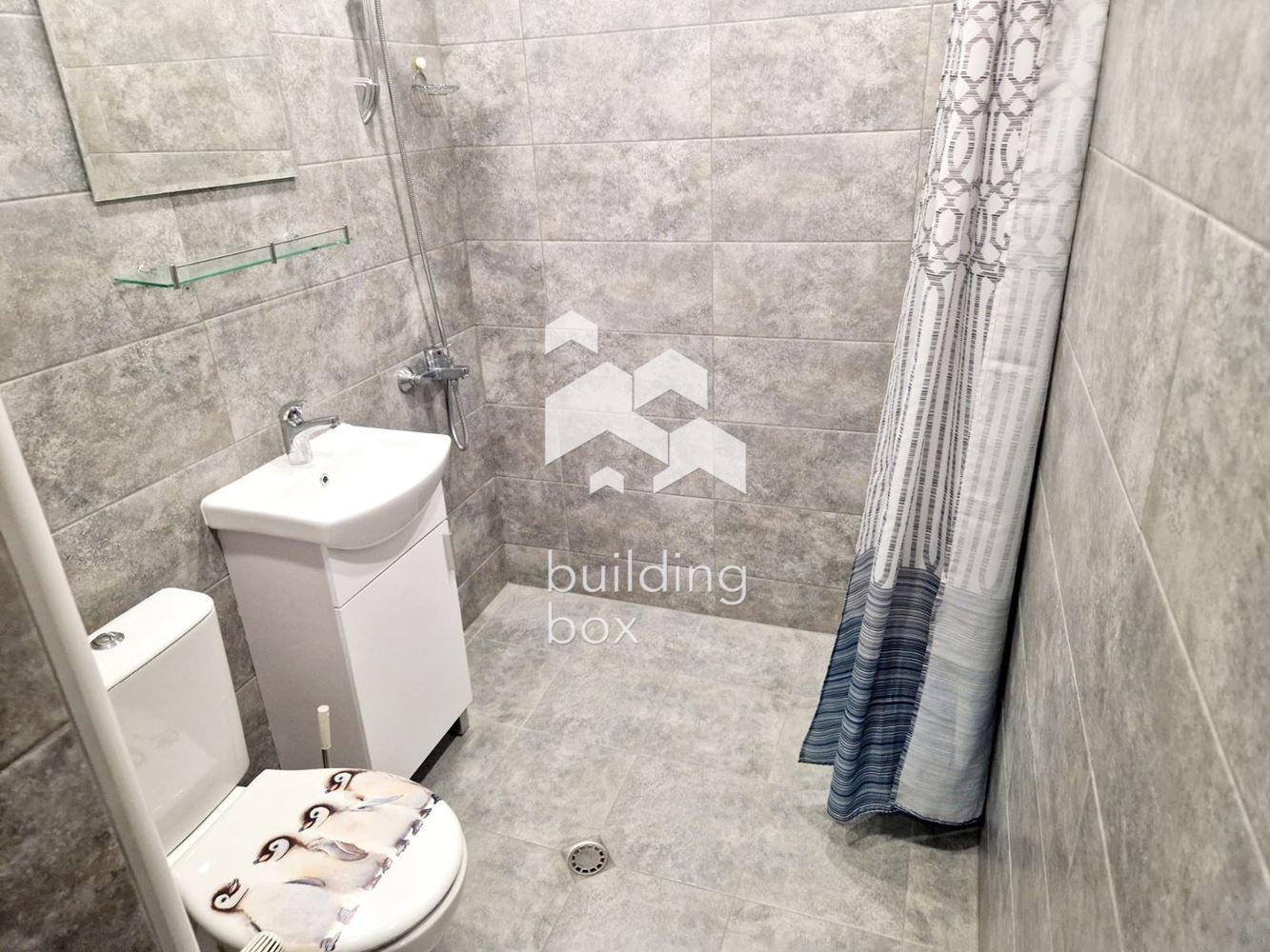 Уютен двустаен апартамент в жк. Дружба 2 - 0