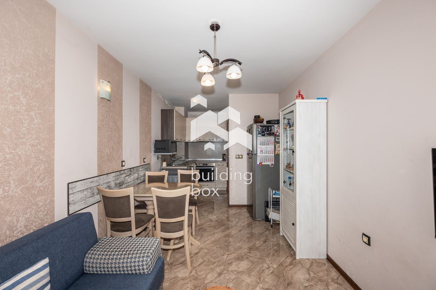 Тристаен обзаведен апартамент с акт 16 - 0