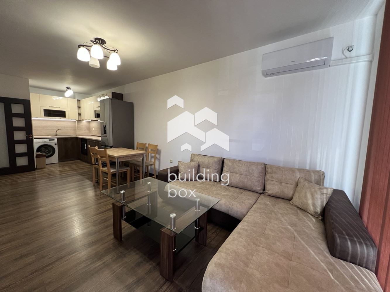 Тристаен апартамент под наем с паркомясто - кв. Христо Смирненски - 0