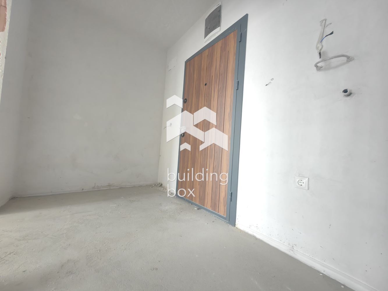 Голям просторен двустаен апартамент до Кауфланд - 0