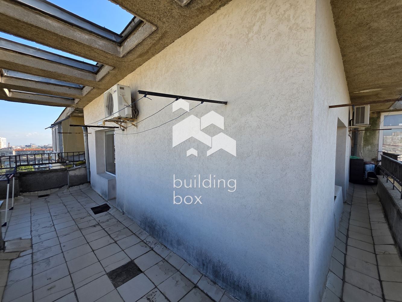 Апартамент с 2 спални и уникална тераса - 0