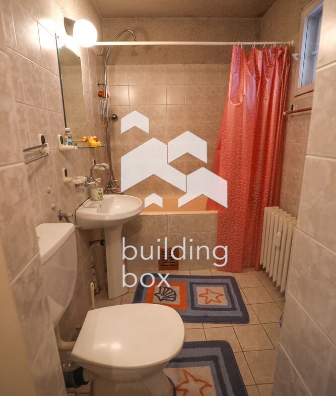 Тристаен апартамент в ж.к. Изток - 0