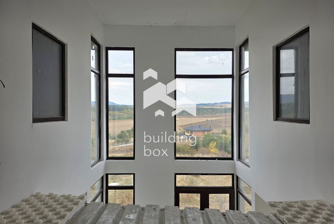 Просторна къща - с. Гурмазово - 0