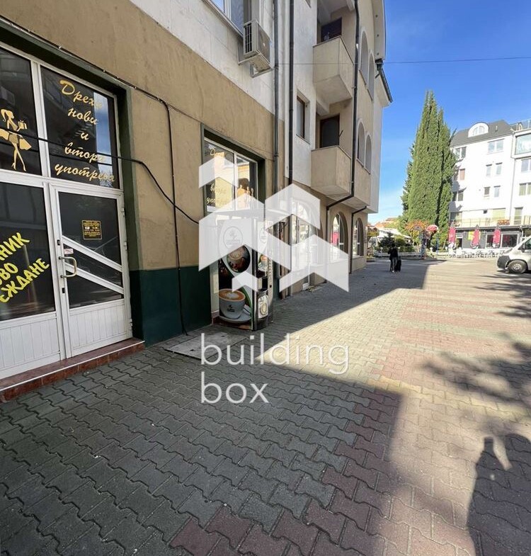 Търговско помещение - 0