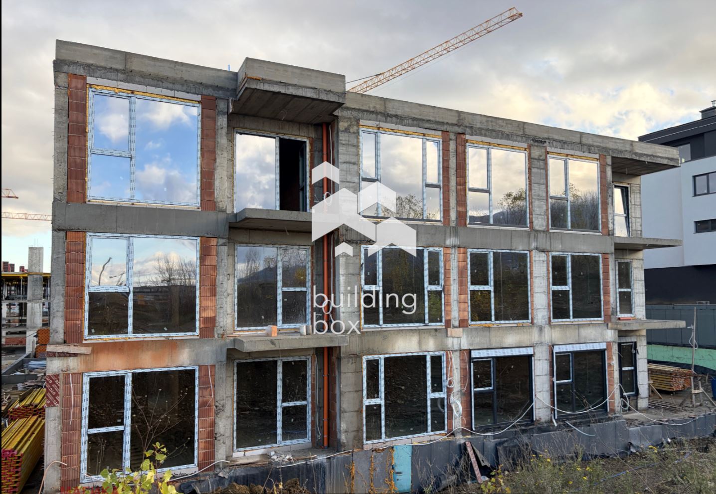 Двустаен апартамент - кв. Малинова долина - 0