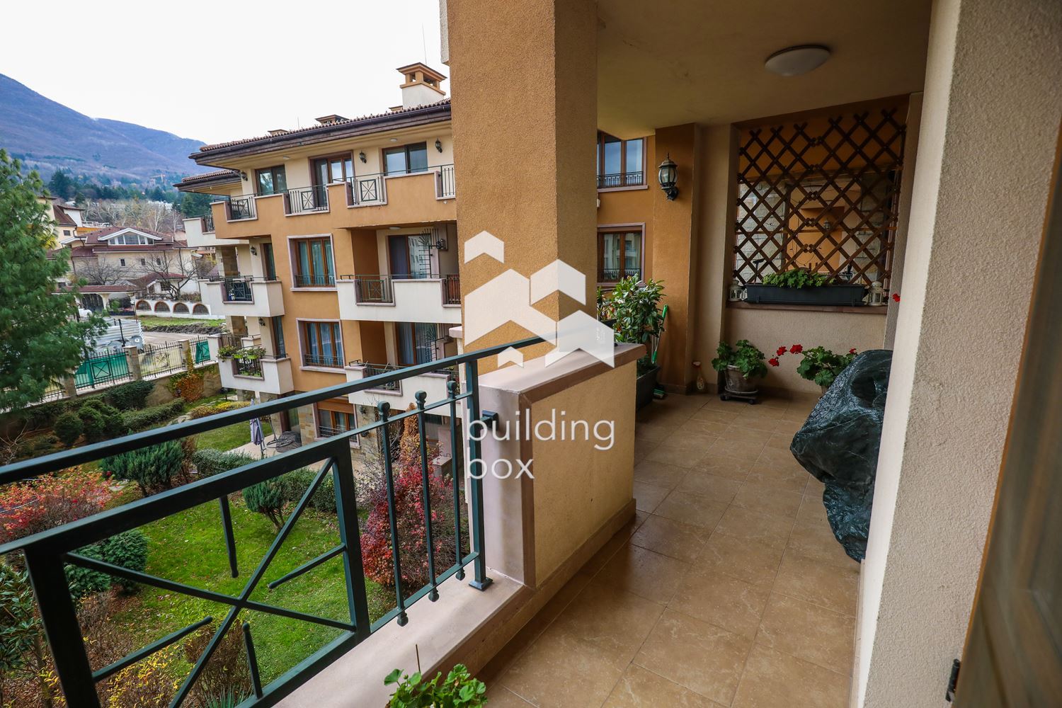 Четиристаен апартамент - ж.к. Бояна - 0