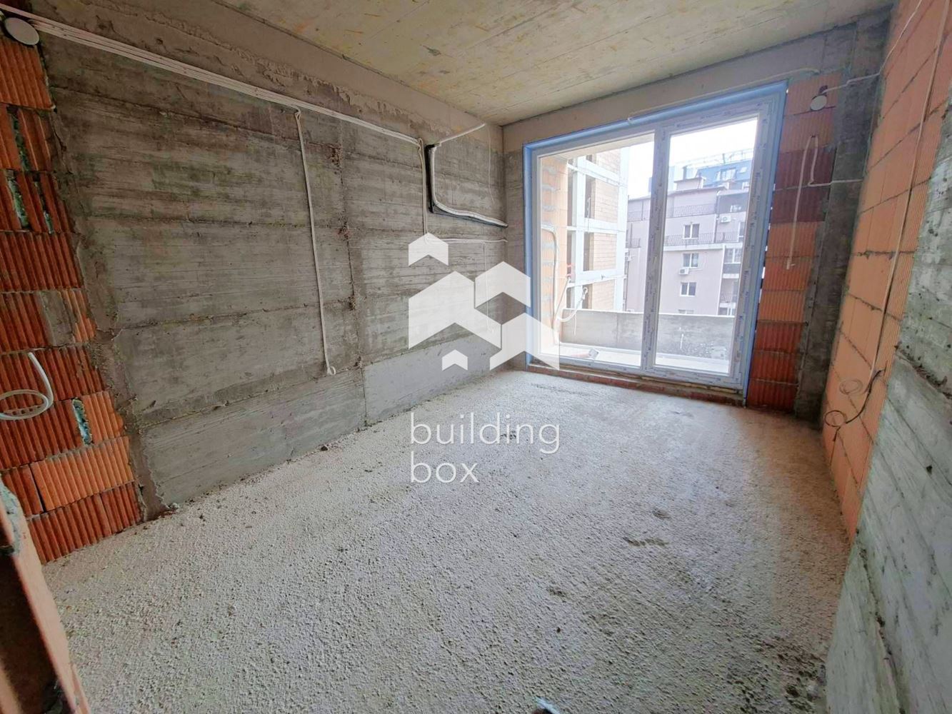 Двустаен южен апартамент в новострояща се сграда в кв.Изгрев - 0