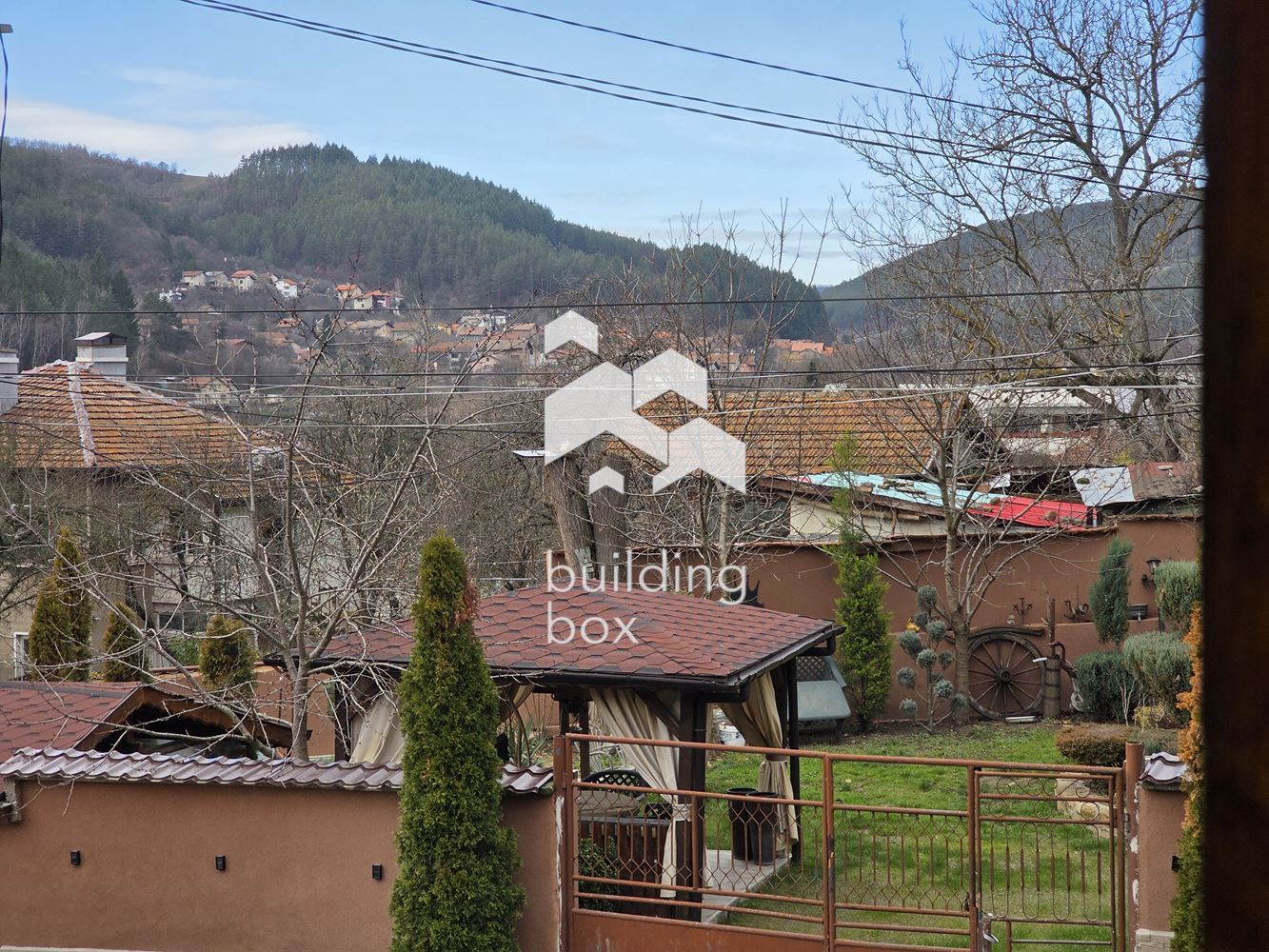 Къща - София, област, с.Искрец - 0