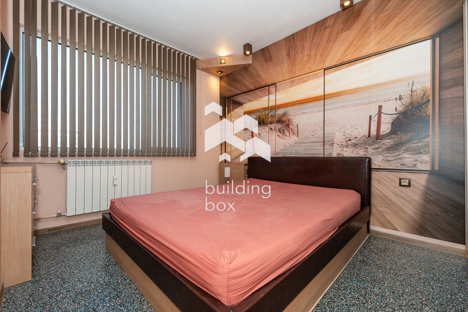 Обзаведен тристаен апартамент - кв. "Тракия" - 0