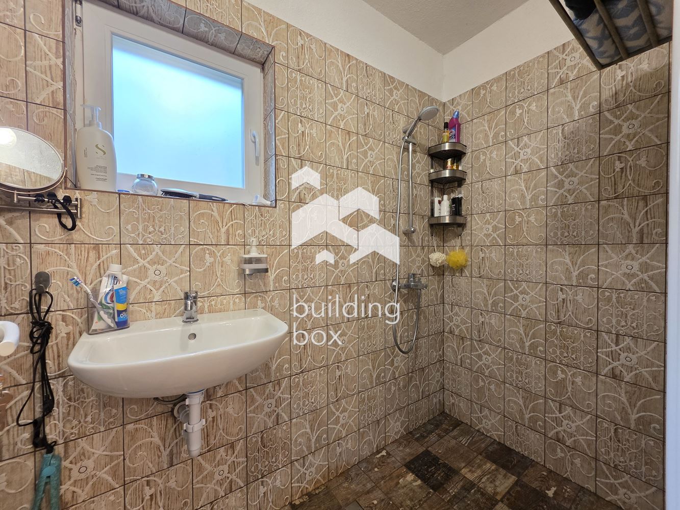 Къща - София, област, с.Искрец - 0