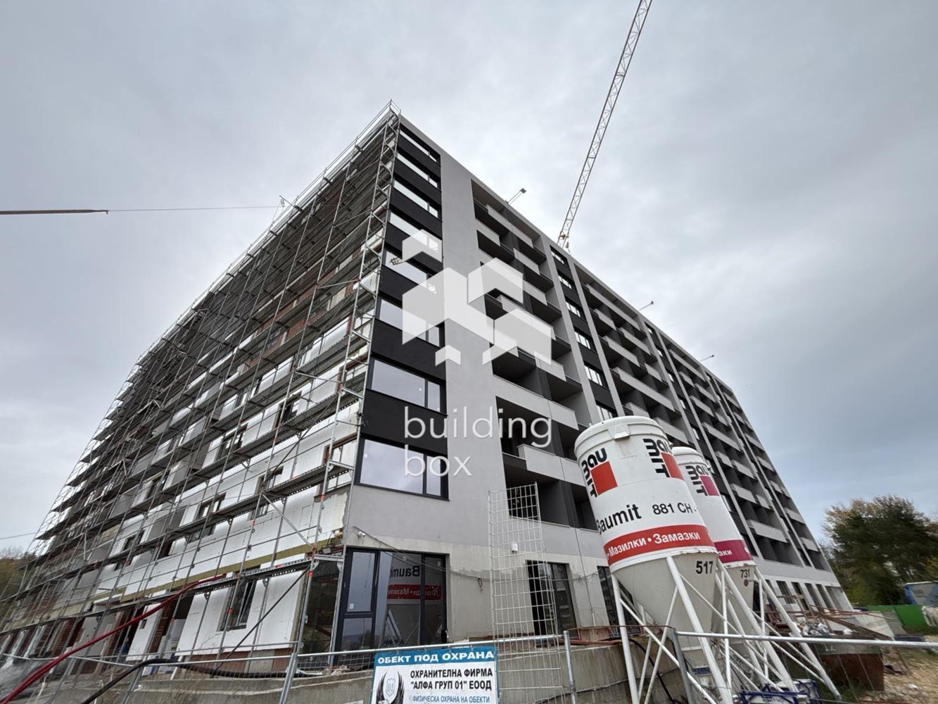 ДВУСТАЕН апартамент на метри от парк Възраждане - 0