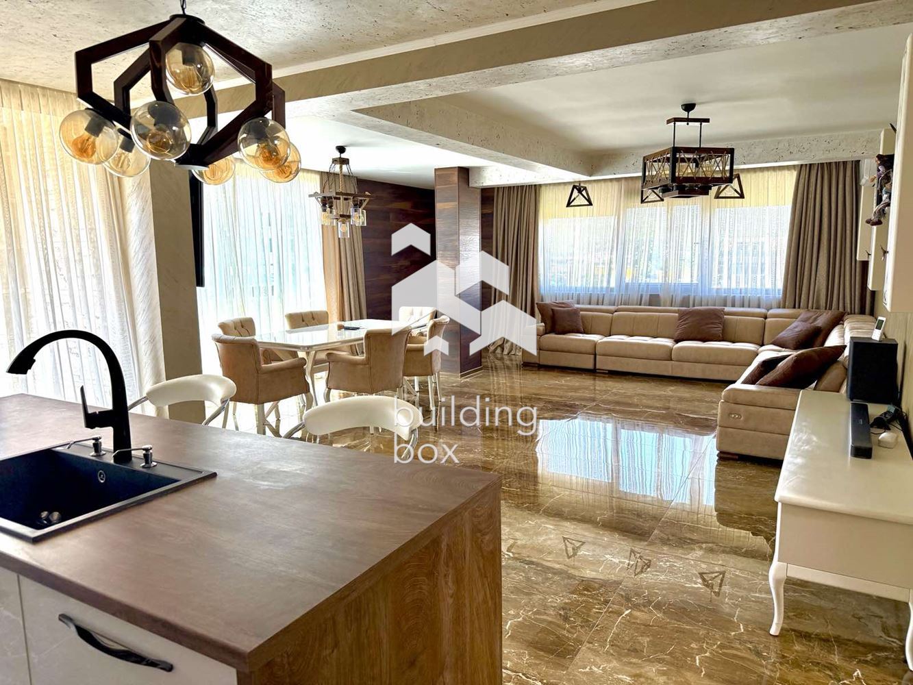 Обзаведен 3-стаен в Симеоново - 0