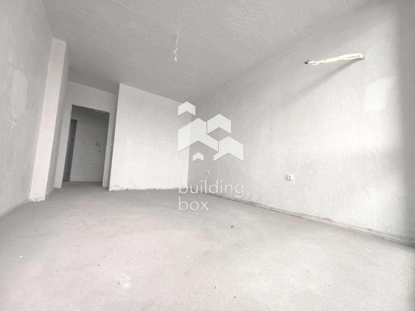 Голям просторен двустаен апартамент до Кауфланд - 0