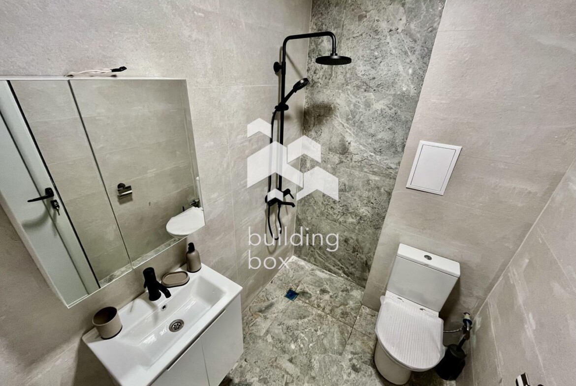 Чисто нов, отлично завършен имот в Манастирски ливади - изток - 0