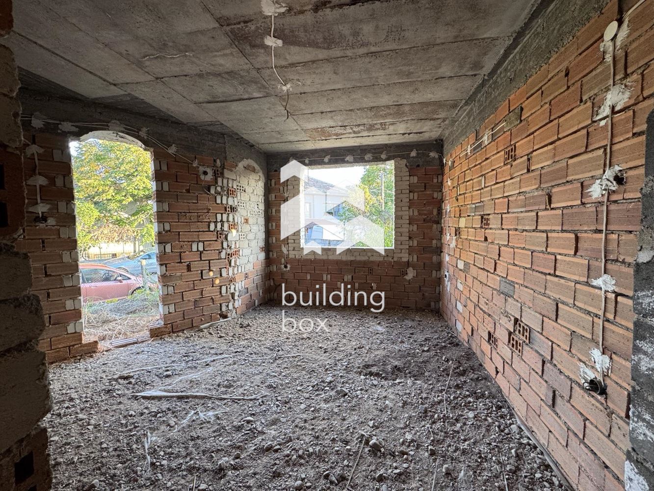 Двуетажна къща в с.Желязно - 0