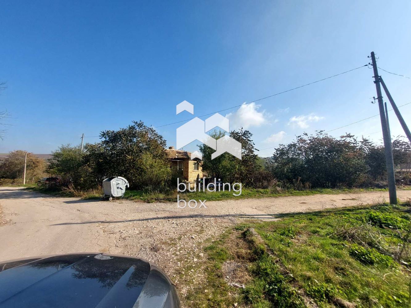 Къща на два етажа в село Войводино - 0