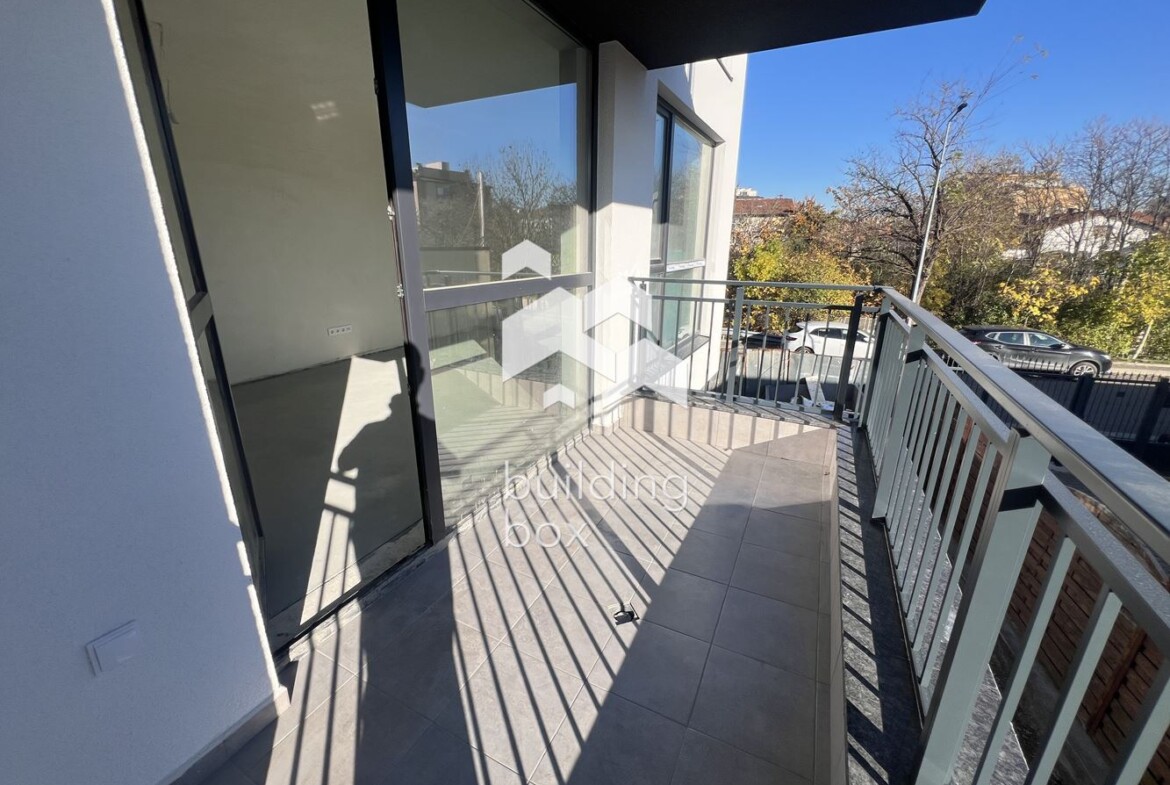 Тристаен апартамент - бул. "Ботевградско шосе" - 0