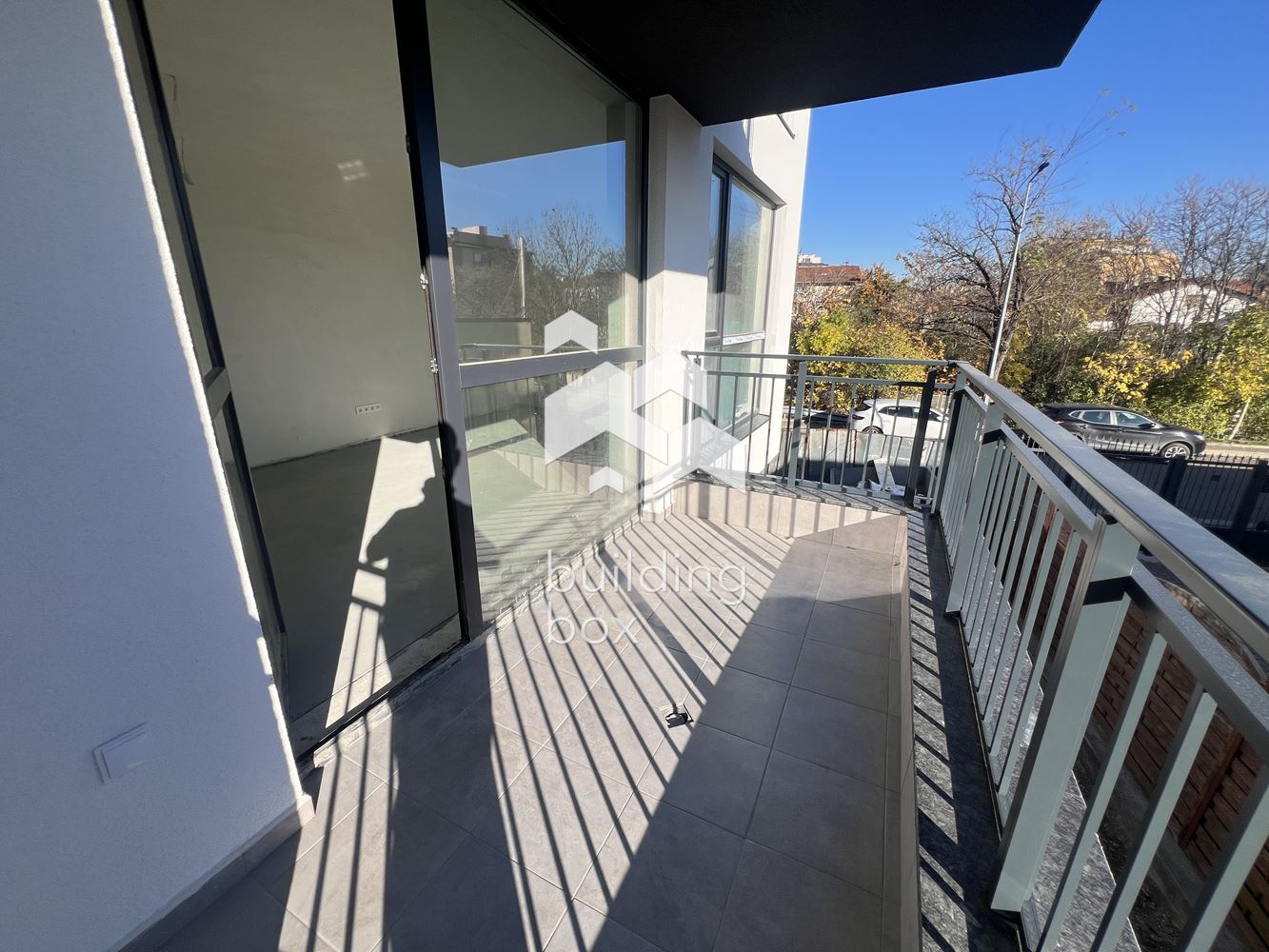 Тристаен апартамент - бул. "Ботевградско шосе" - 0