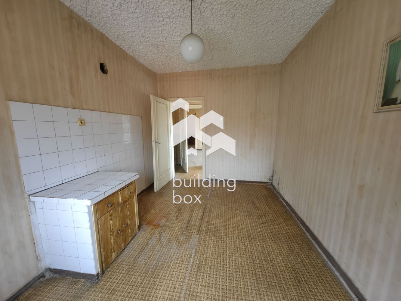 Двуетажна къща в с. Първенец - 0