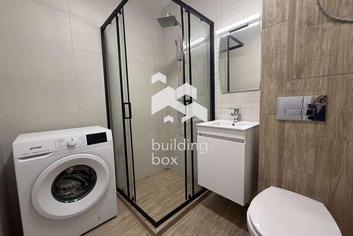 Светъл двустаен апартамент в най-предпочитаната част на Малинова долина - 0