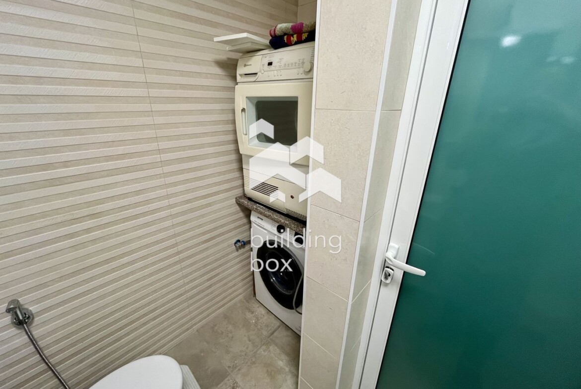 Уютен тристаен апартамент в най - предпочитаната част на Лозенец - 0